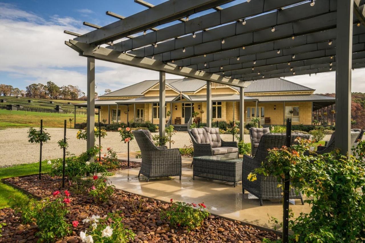 Tallawarra Homestead Tonimbuc Buitenkant foto