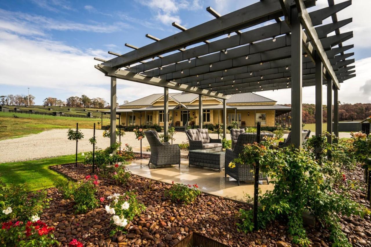 Tallawarra Homestead Tonimbuc Buitenkant foto
